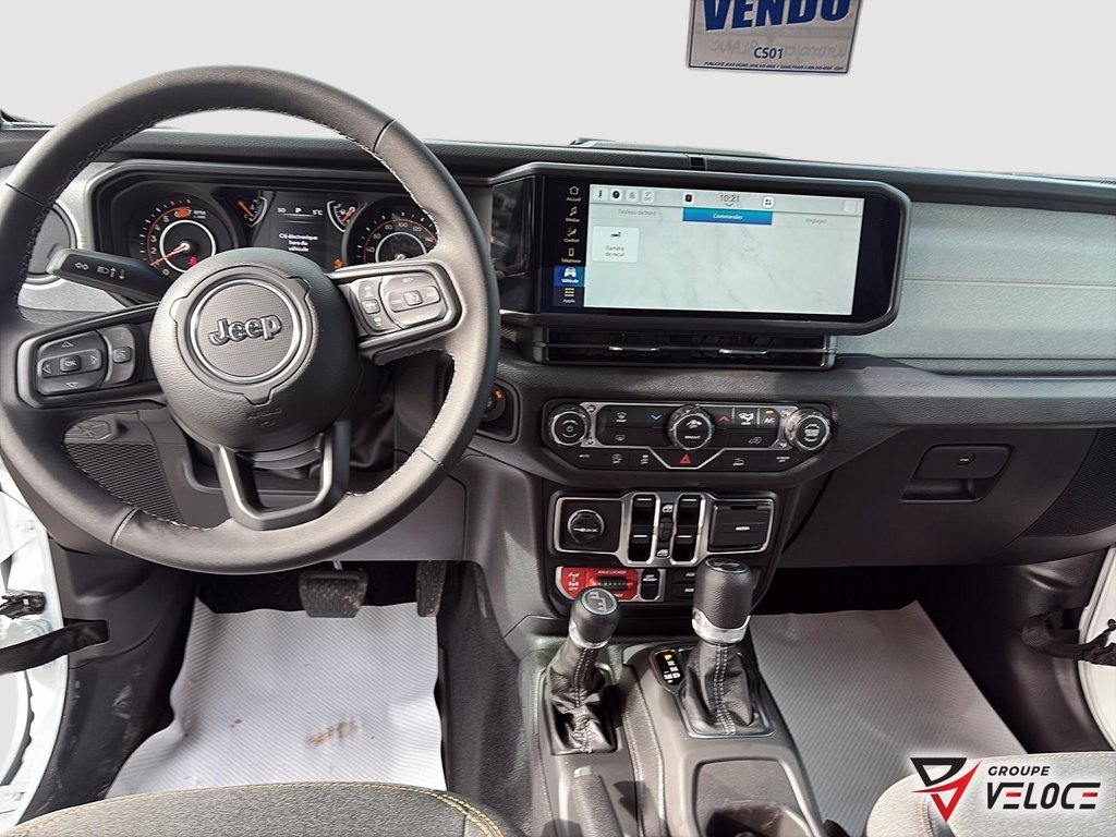 Jeep Wrangler 4-Door WILLYS 2027 à Rivière-du-Loup, Québec - 9 - w1024h768px