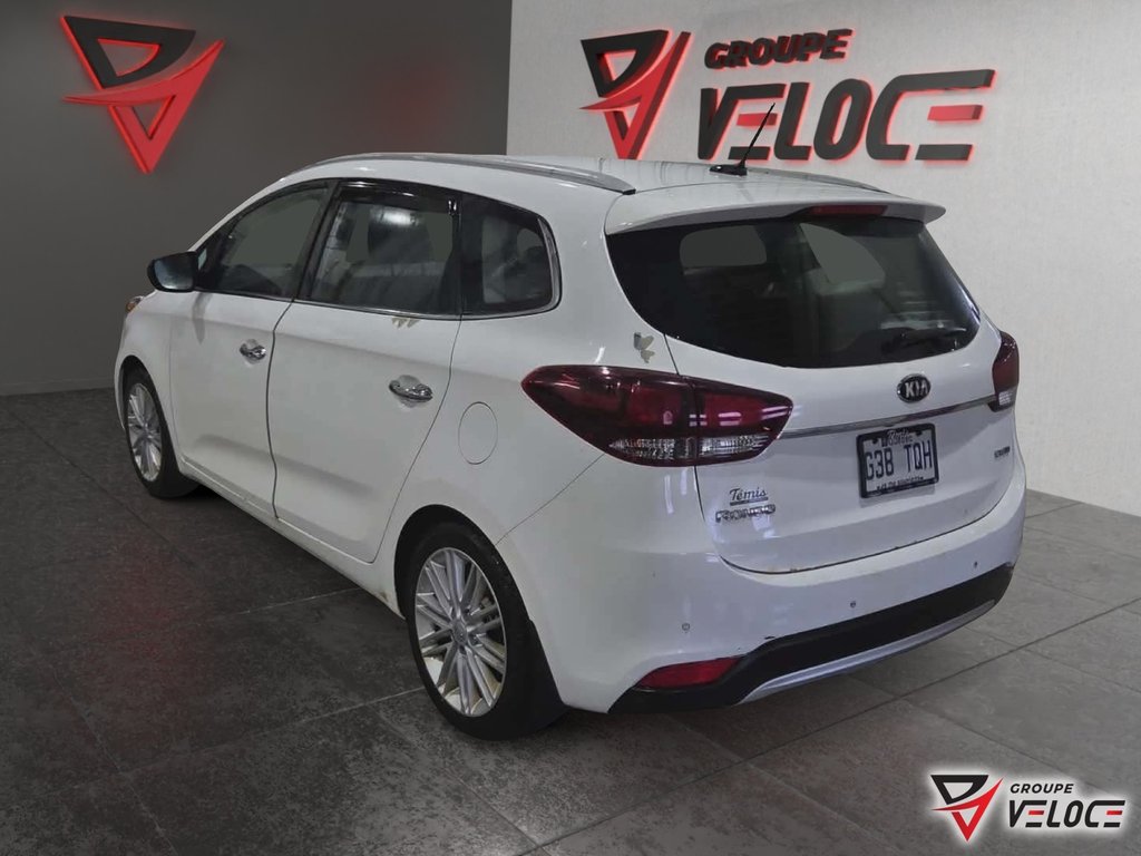 2017 Kia Rondo EX LUXURY in Riviere-du-Loup, Quebec - 4 - w1024h768px