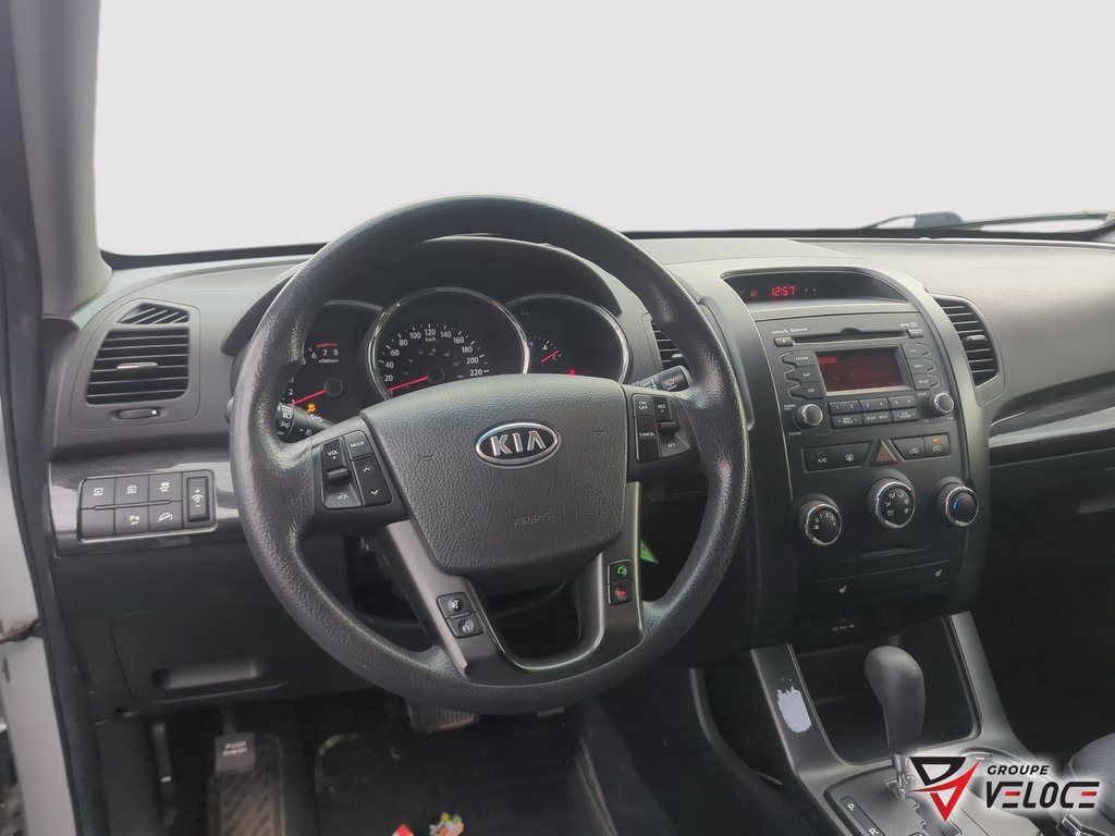 Kia Sorento LX**TRACTION AVANT** 2013 à Rivière-du-Loup, Québec - 9 - w1024h768px