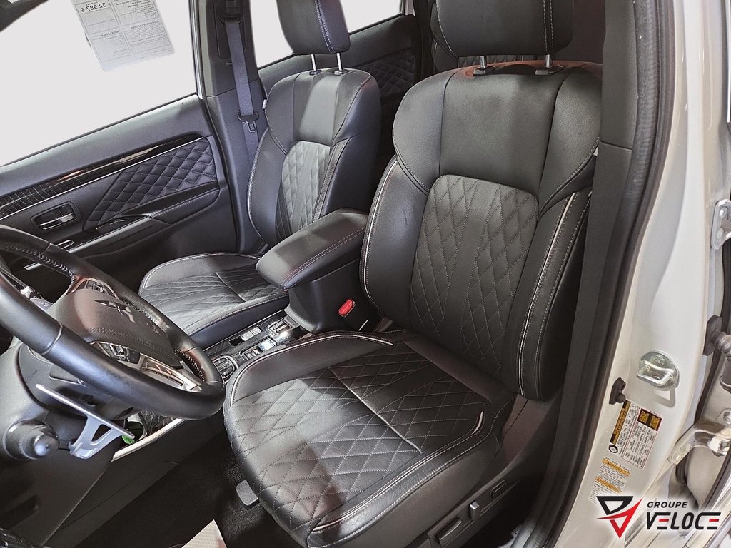 Mitsubishi Outlander PHEV BLACK EDITION *CUIR, TOIT OUVRANT, TOUT ÉQUIPÉ* 2022 à Rivière-du-Loup, Québec - 9 - w1024h768px