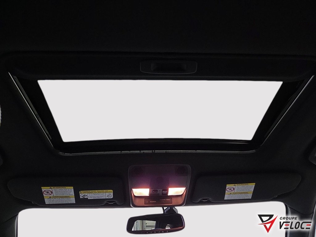 Mitsubishi Outlander PHEV BLACK EDITION *CUIR, TOIT OUVRANT, TOUT ÉQUIPÉ* 2022 à Rivière-du-Loup, Québec - 17 - w1024h768px