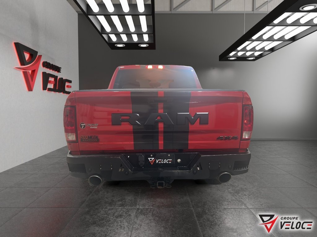 2020 Ram 1500 Classic Express *NIGHT EDITION, V8 5.7, CREWCAB* in Riviere-du-Loup, Quebec - 3 - w1024h768px