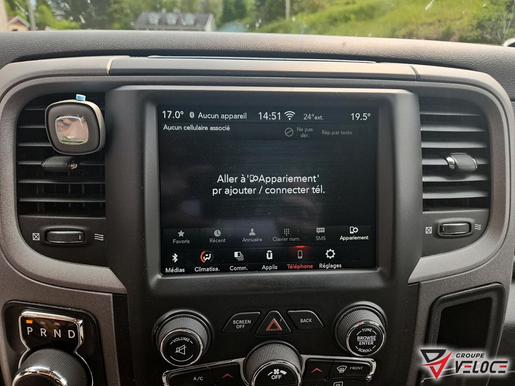 Ram 1500 Classic Express *CREWCAB, 5.7 HEMI, NIGHT EDITION* 2021 à Rivière-du-Loup, Québec - 16 - w1024h768px