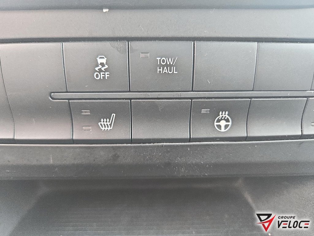 2021 Ram 1500 Classic Express *QUADCAB, V6, CONSOLE* in Riviere-du-Loup, Quebec - 15 - w1024h768px