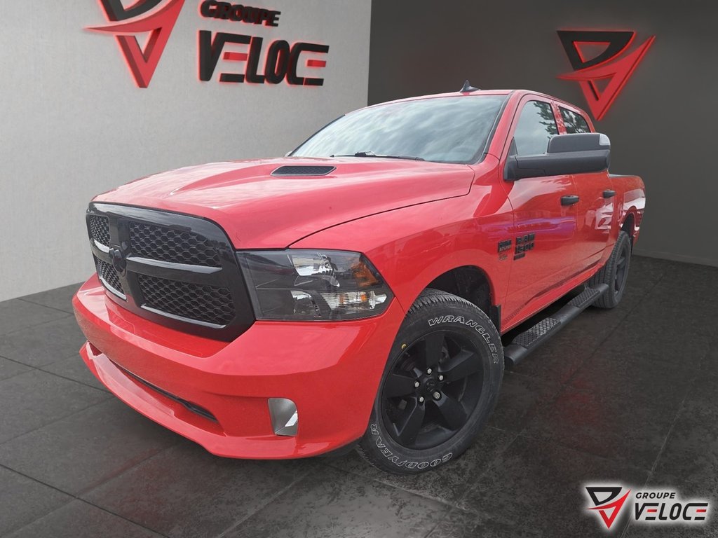 Ram 1500 Classic Express**CREW CAB,NIGHT EDITION** 2022 à Rivière-du-Loup, Québec - 1 - w1024h768px