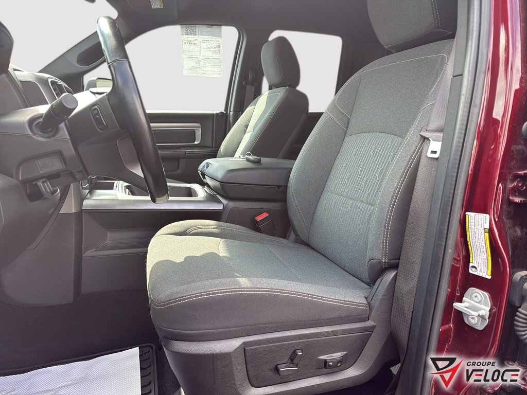 Ram 1500 Classic Warlock**V6,SIEGES CHAUFFANT** 2022 à Rivière-du-Loup, Québec - 9 - w1024h768px