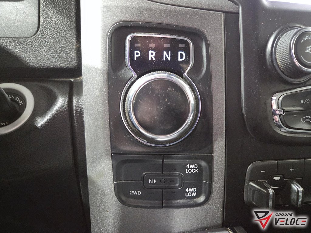 Ram 1500 Classic Express 2022 à Rivière-du-Loup, Québec - 14 - w1024h768px