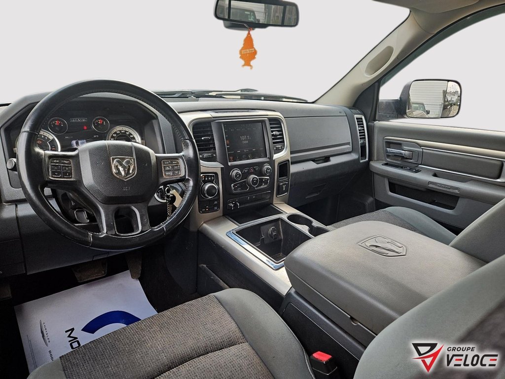 Ram 1500 SLT**V6** 2013 à Rivière-du-Loup, Québec - 9 - w1024h768px