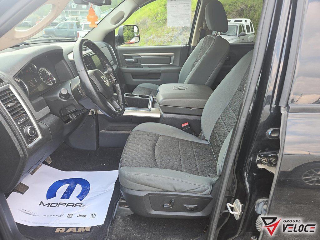 Ram 1500 SLT**V6** 2013 à Rivière-du-Loup, Québec - 11 - w1024h768px