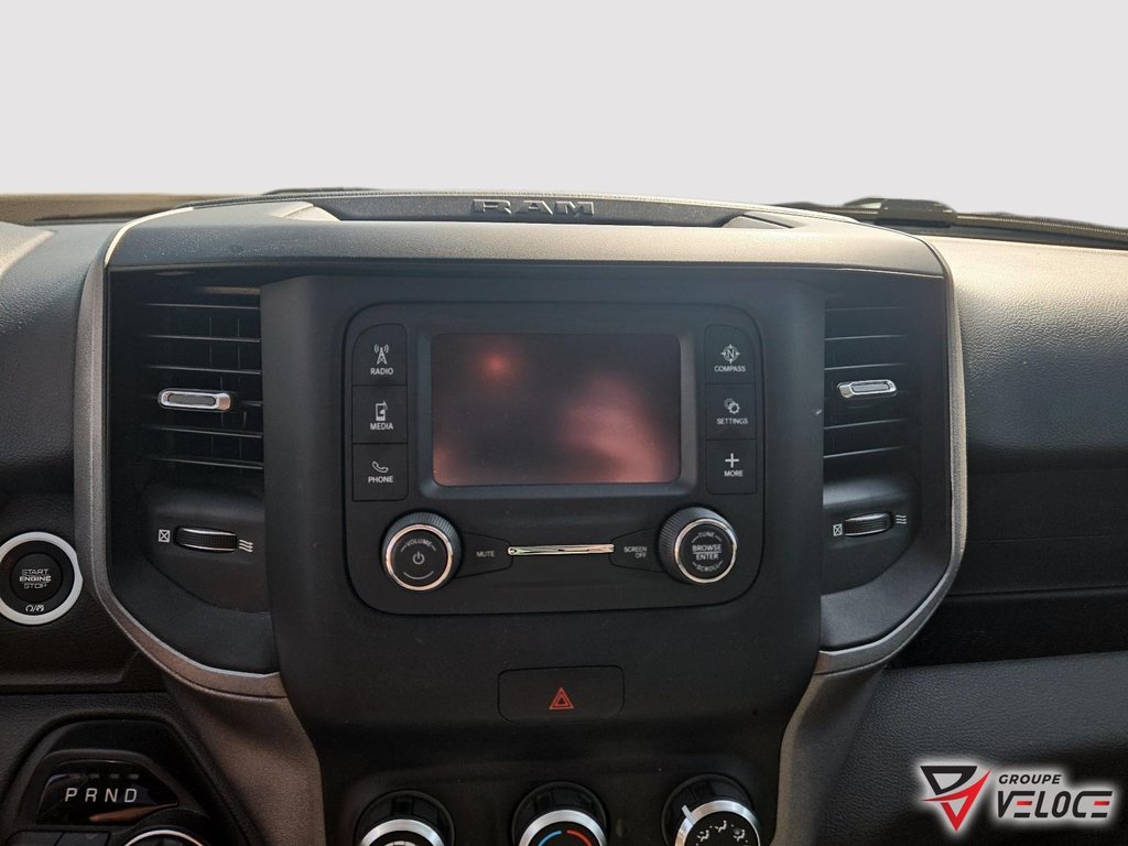 Ram 1500 Tradesman *CREWCAB, HEMI 5.7, BOITE 6''4* 2019 à Rivière-du-Loup, Québec - 17 - w1024h768px