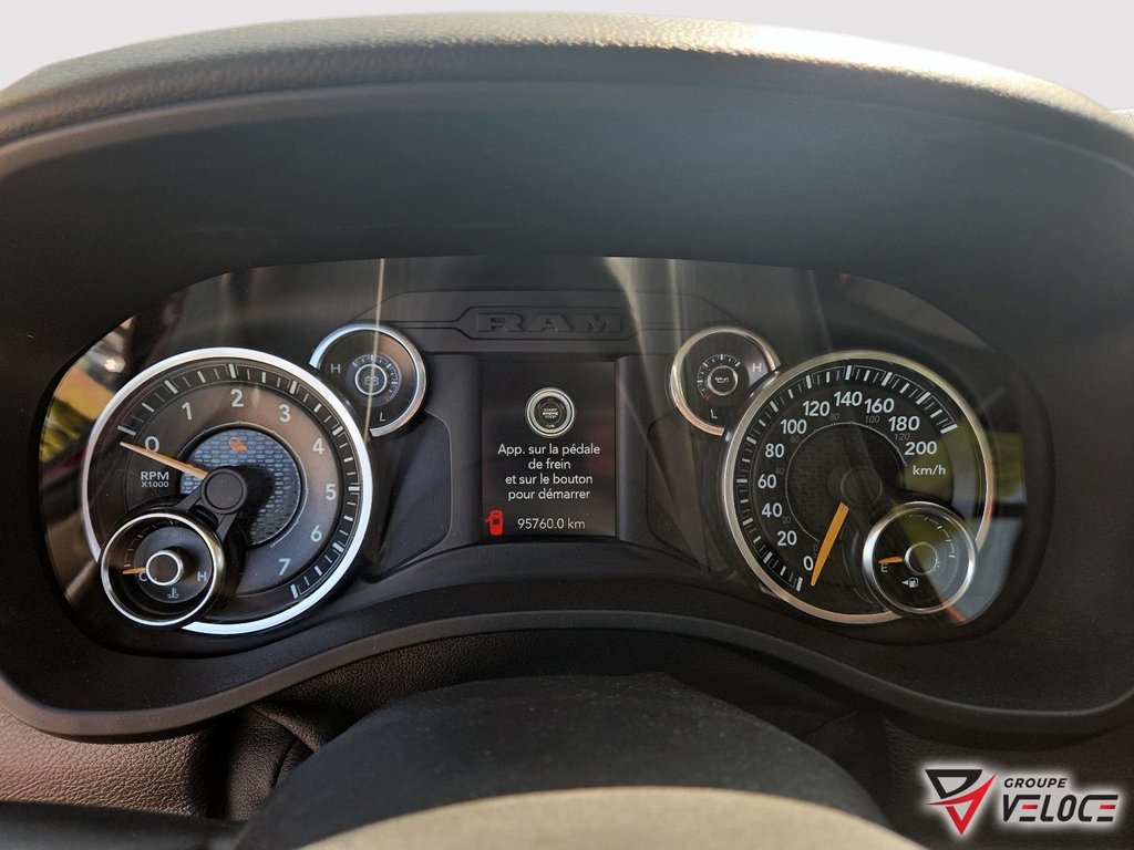 Ram 1500 Tradesman *CREWCAB, HEMI 5.7, BOITE 6''4* 2019 à Rivière-du-Loup, Québec - 14 - w1024h768px