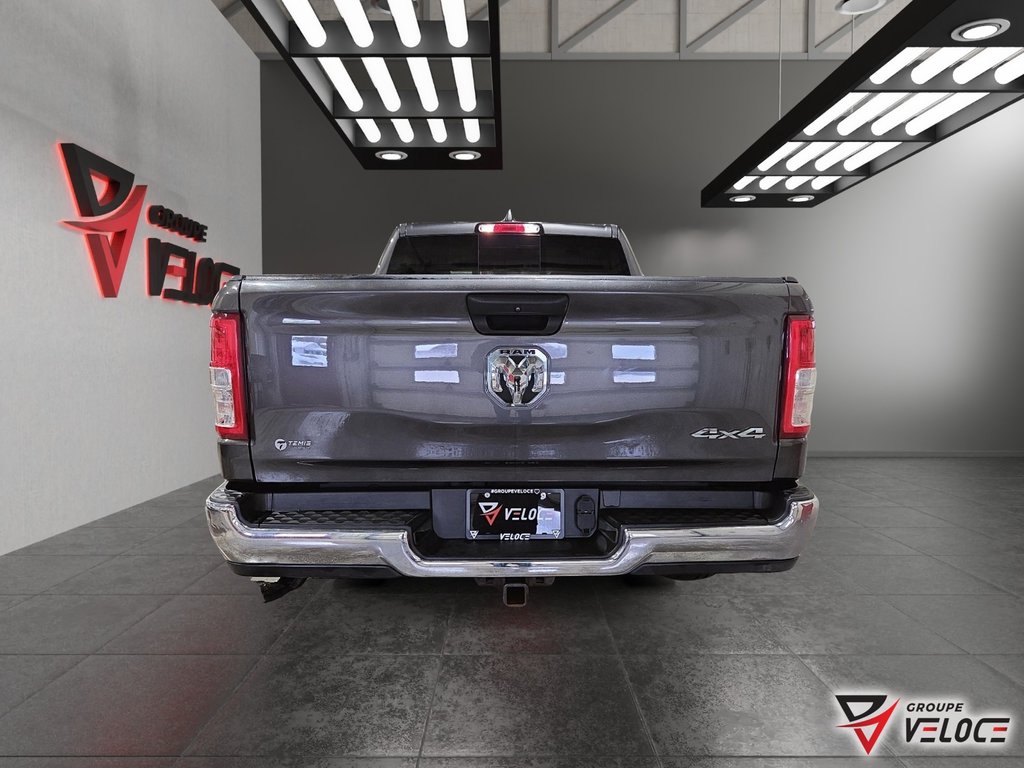 2021 Ram 1500 Tradesman *CREWCAB, 3.6L, MAGS NOIR 20PO* in Riviere-du-Loup, Quebec - 3 - w1024h768px
