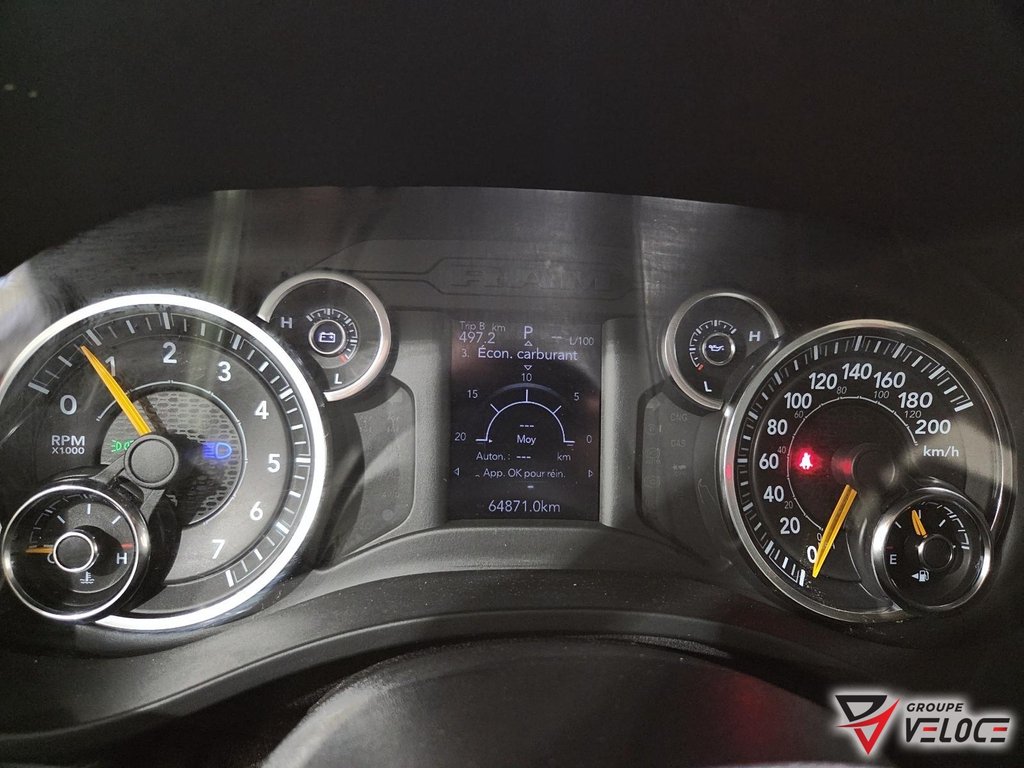 2021 Ram 1500 Tradesman *CREWCAB, 3.6L, MAGS NOIR 20PO* in Riviere-du-Loup, Quebec - 11 - w1024h768px