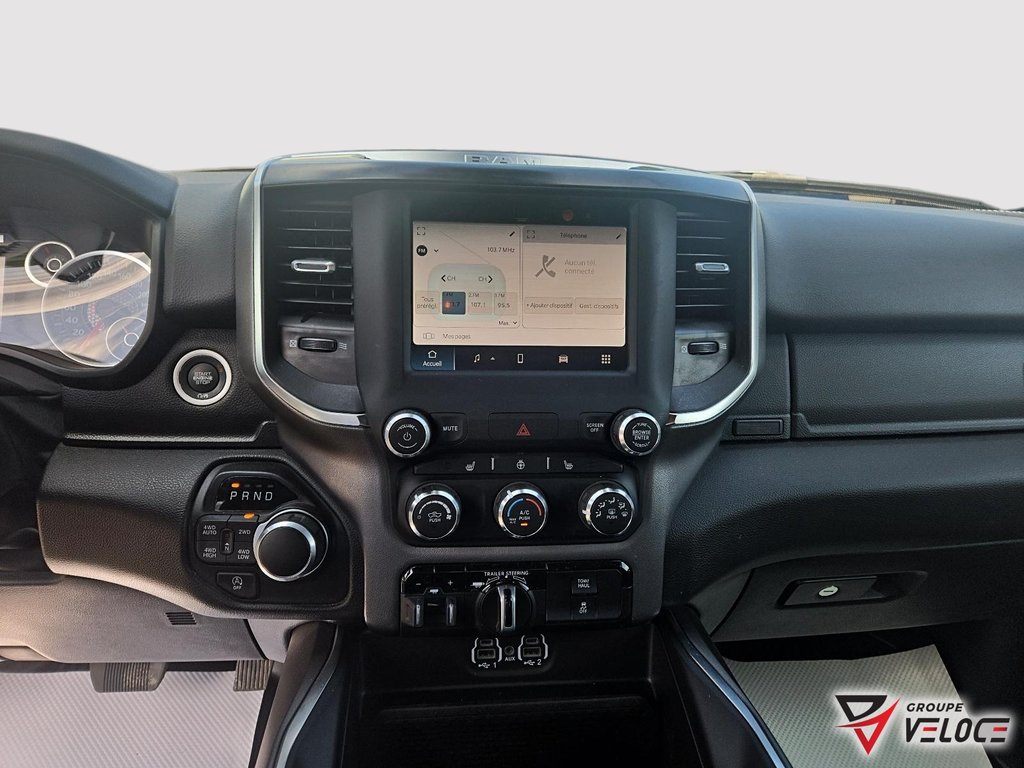 Ram 1500 Big Horn *CREWCAB, 5.7 HEMI, CONSOLE* 2024 à Rivière-du-Loup, Québec - 14 - w1024h768px