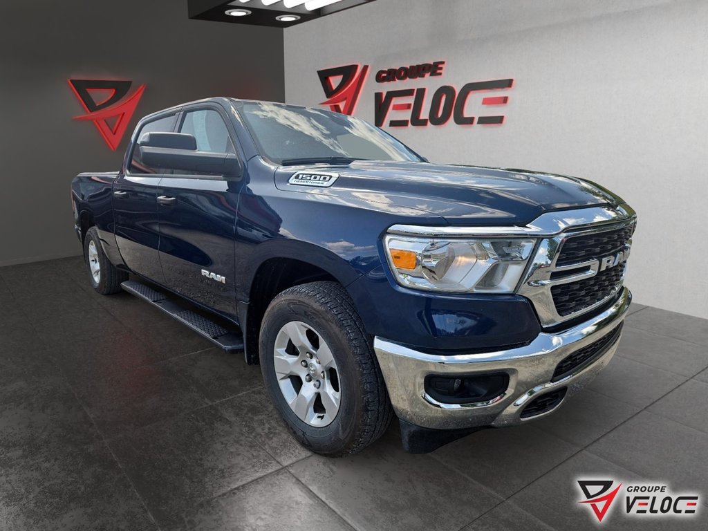 Ram 1500 Big Horn *CREWCAB, 5.7 HEMI, CONSOLE* 2024 à Rivière-du-Loup, Québec - 3 - w1024h768px