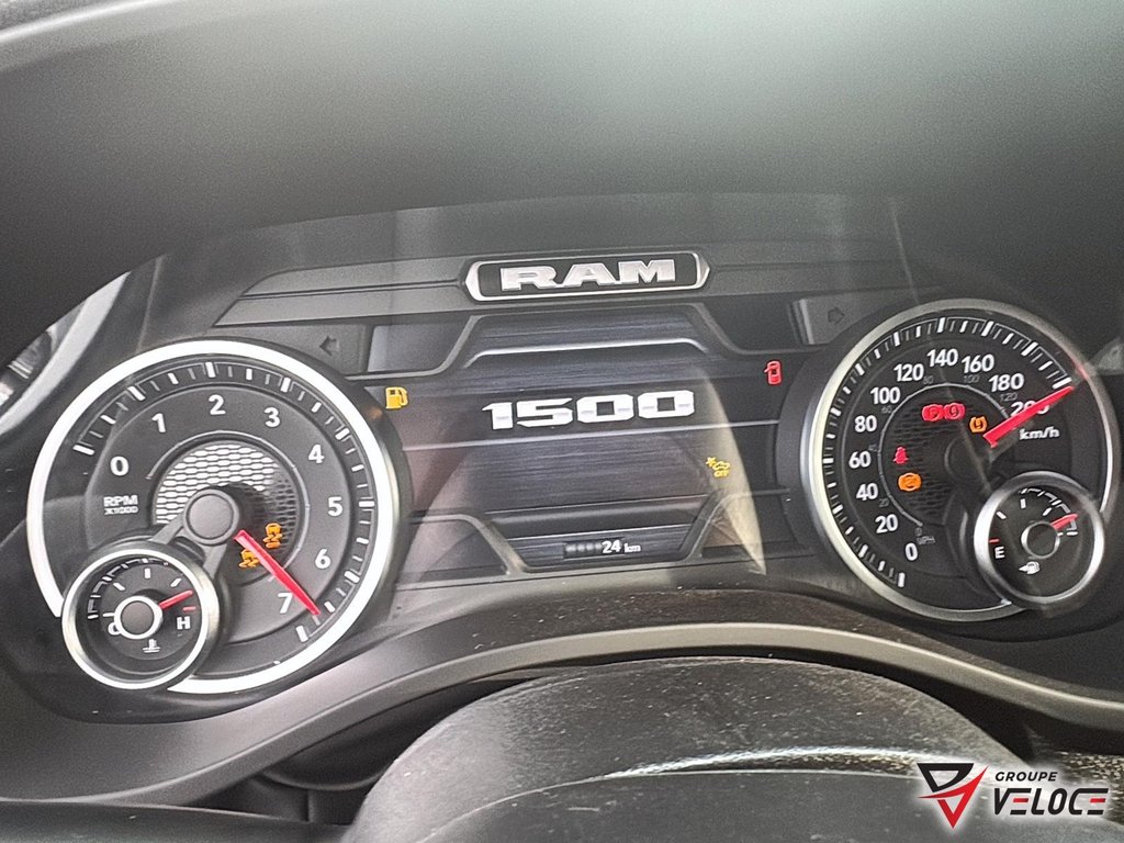 Ram 1500 WARLOCK 2026 à Rivière-du-Loup, Québec - 12 - w1024h768px