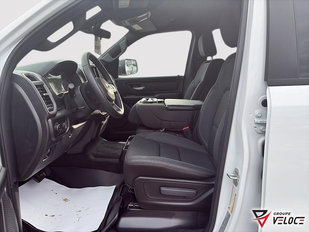 Ram 1500 WARLOCK 2026 à Rivière-du-Loup, Québec - 8 - w1024h768px