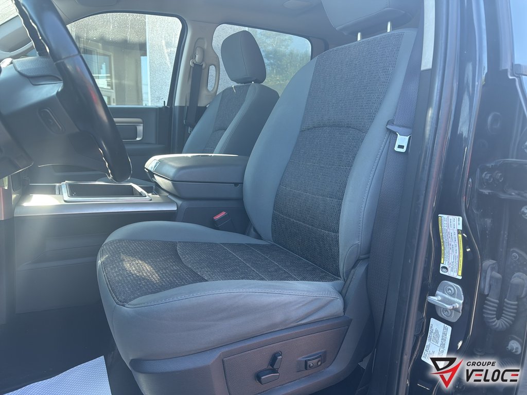 Ram 2500 SLT**DIESEL,CUMMINS** 2014 à Rivière-du-Loup, Québec - 8 - w1024h768px