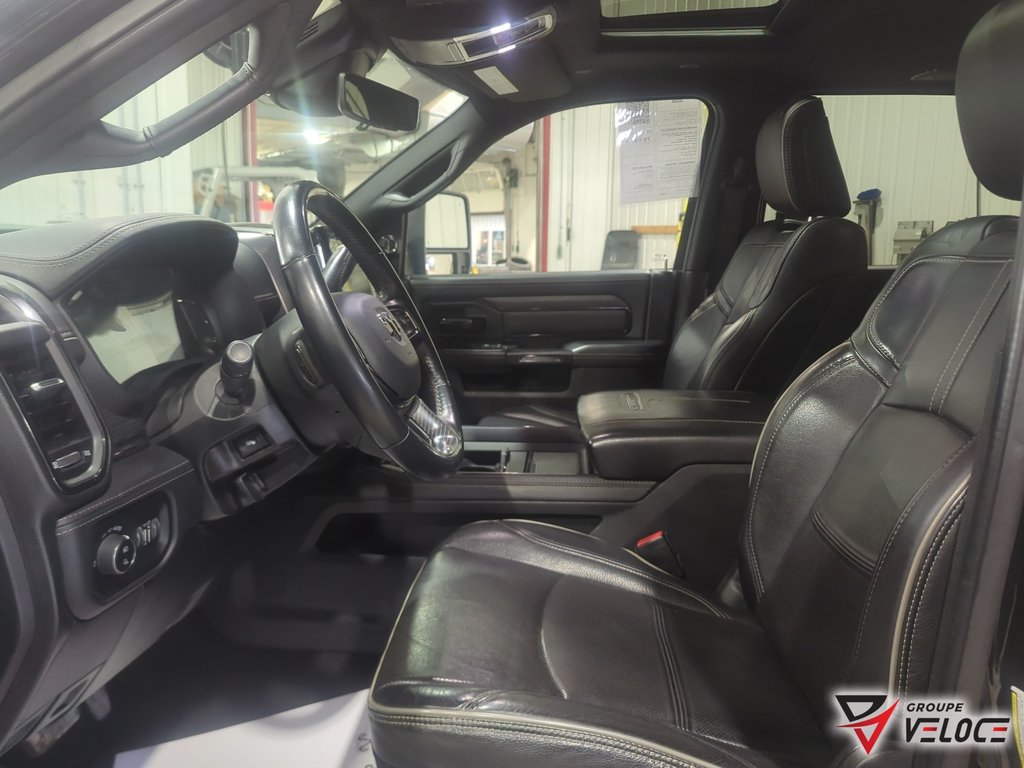 2023 Ram 2500 LIMITED *NIGHT EDITION, BOITE 8'', TOUT EQUIPE* in Riviere-du-Loup, Quebec - 12 - w1024h768px