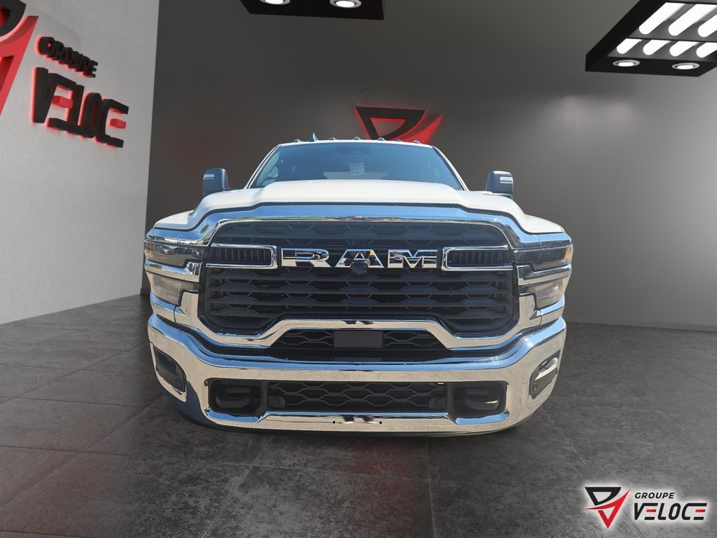 Ram 2500 BIG HORN 2025 à Rivière-du-Loup, Québec - 2 - w1024h768px