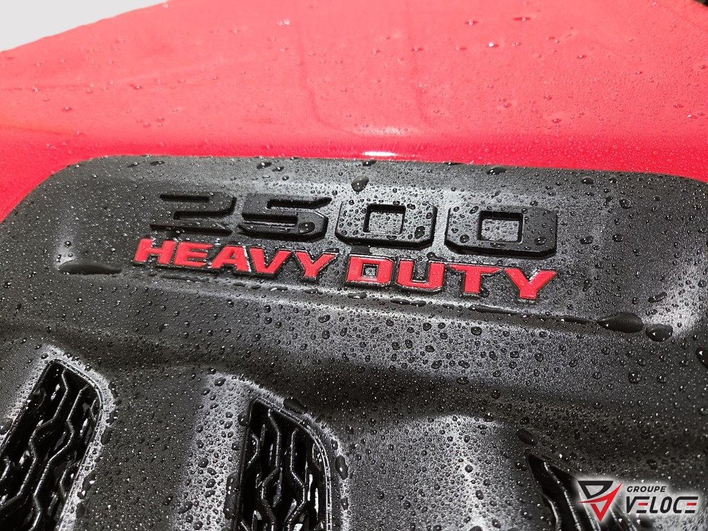 Ram 2500 BLACK EXPRESS 2026 à Rivière-du-Loup, Québec - 16 - w1024h768px