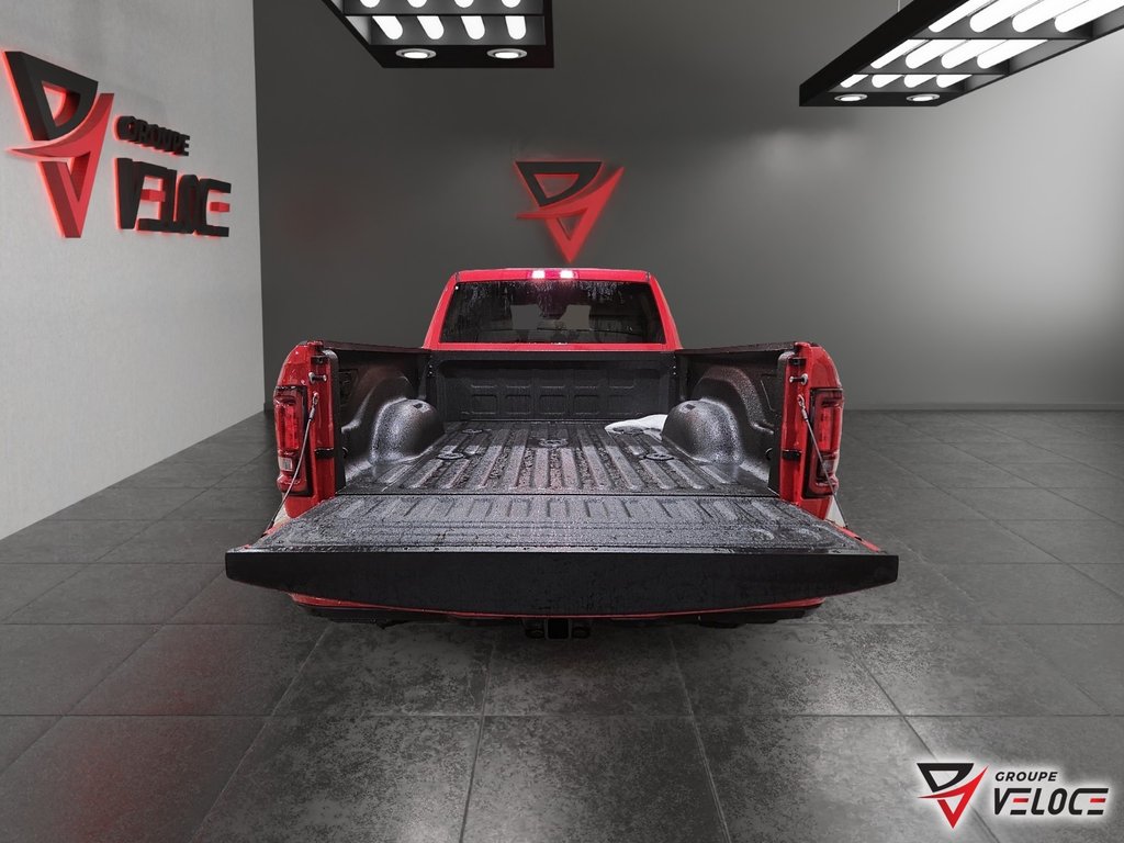 Ram 2500 BLACK EXPRESS 2026 à Rivière-du-Loup, Québec - 15 - w1024h768px