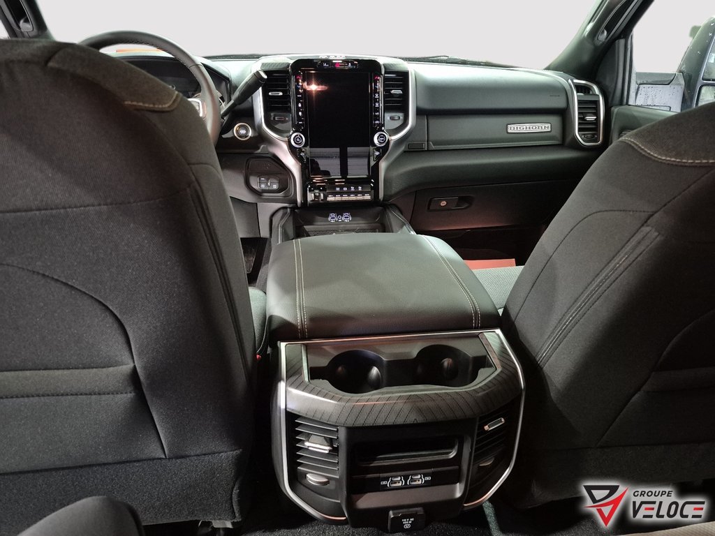 2026 Ram 2500 BIG HORN in Riviere-du-Loup, Quebec - 10 - w1024h768px