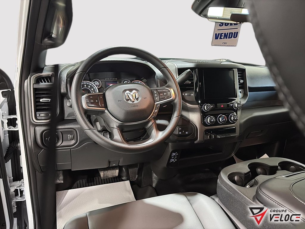 2026 Ram 2500 TRADESMAN in Riviere-du-Loup, Quebec - 9 - w1024h768px