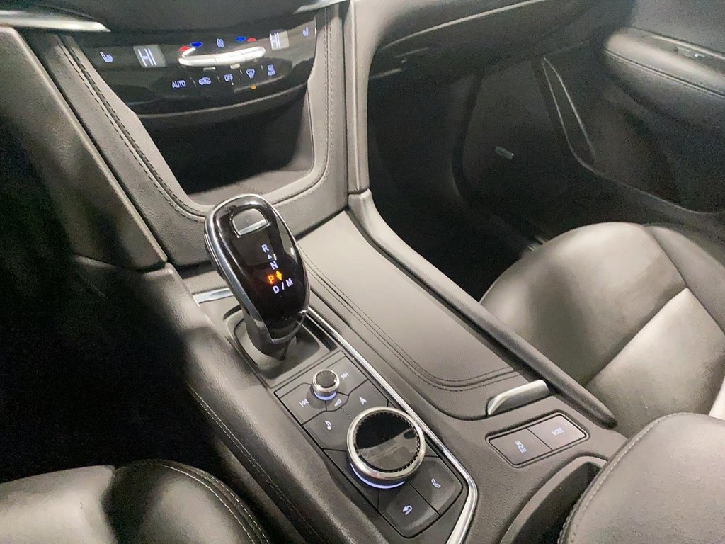 2023 Cadillac XT5 in Quebec, Quebec - 22 - w1024h768px