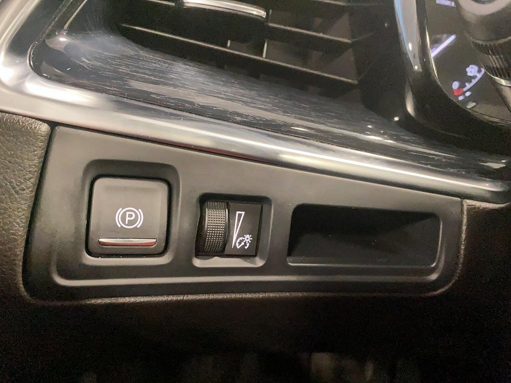 2023 Cadillac XT5 in Quebec, Quebec - 19 - w1024h768px