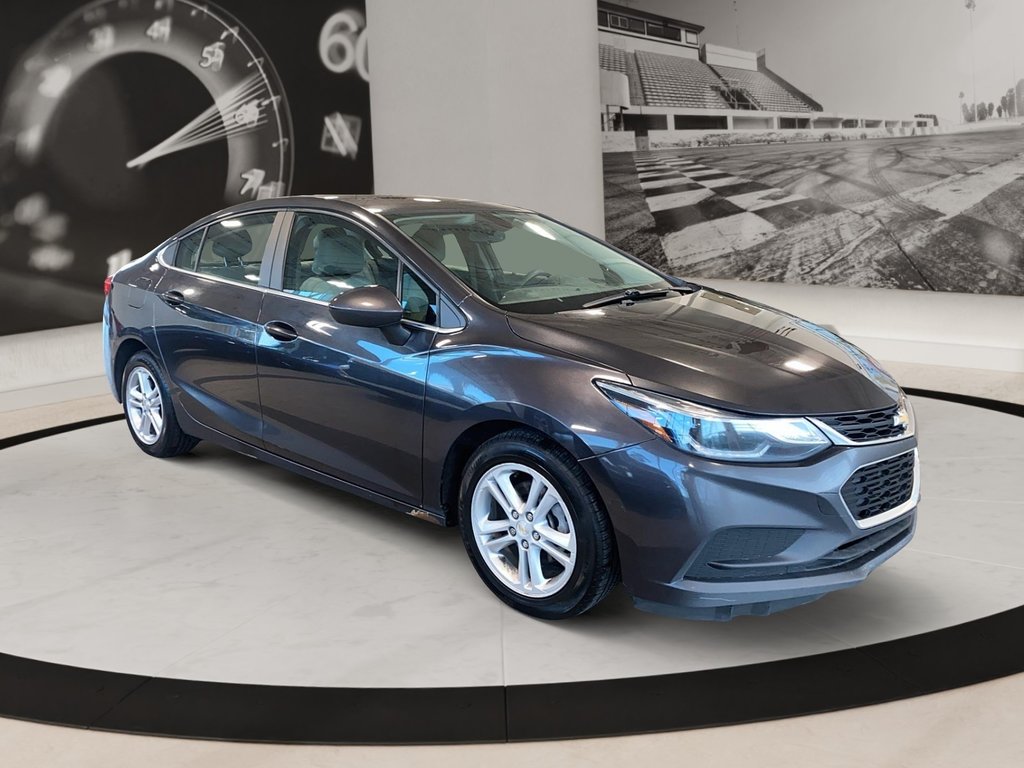 2016 Chevrolet Cruze in Quebec, Quebec - 3 - w1024h768px