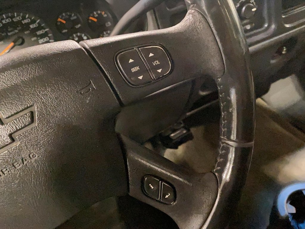 Chevrolet SILVERADO 1500HD  2005 à Québec, Québec - 15 - w1024h768px