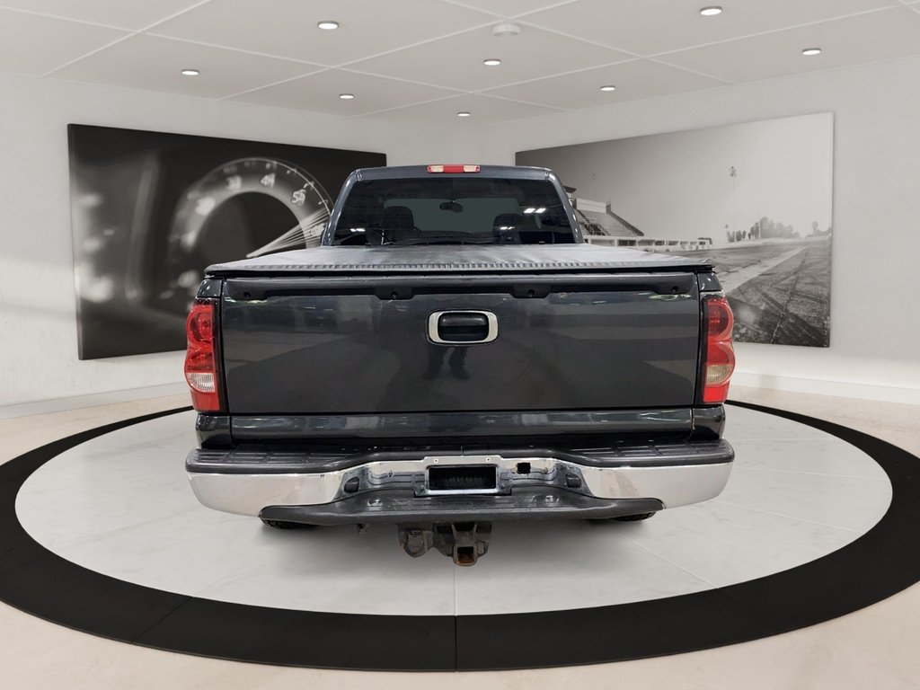 Chevrolet SILVERADO 1500HD  2005 à Québec, Québec - 5 - w1024h768px