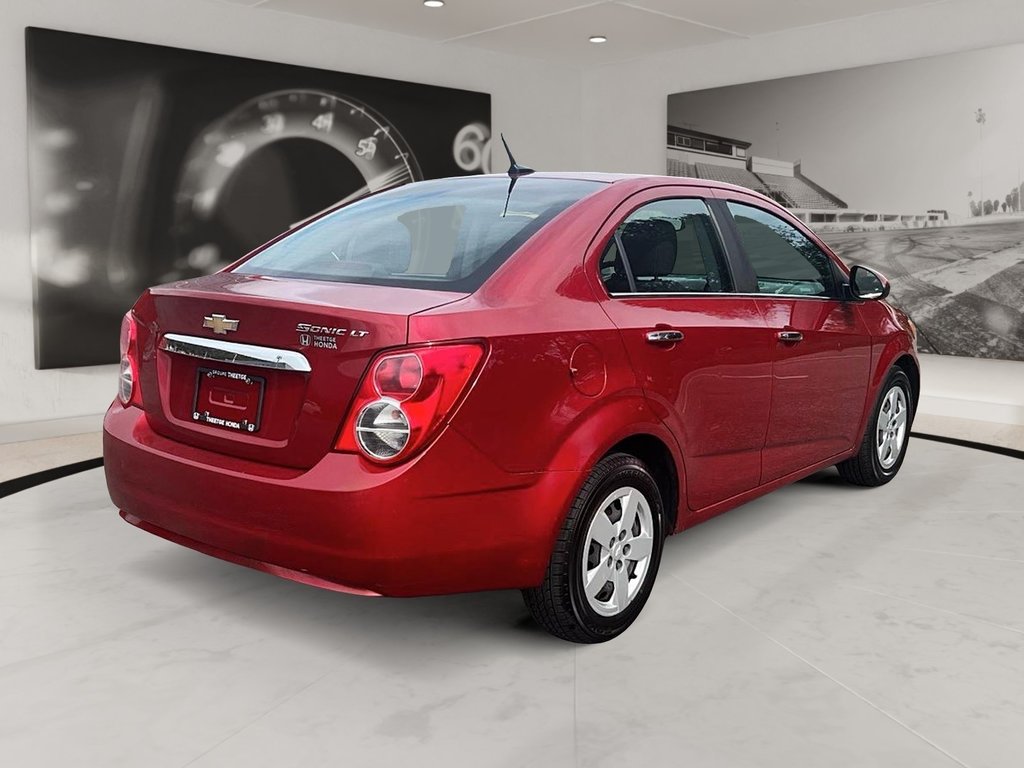 Chevrolet Sonic  2013 à Québec, Québec - 4 - w1024h768px