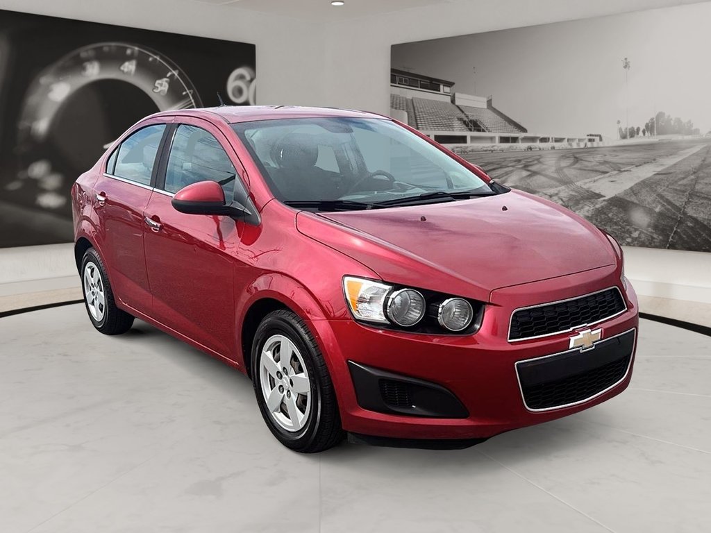 2013 Chevrolet Sonic in Quebec, Quebec - 3 - w1024h768px