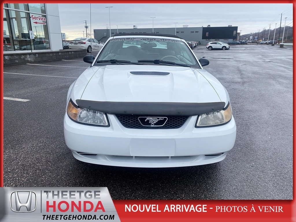 2000 Ford Mustang in Quebec, Quebec - 3 - w1024h768px