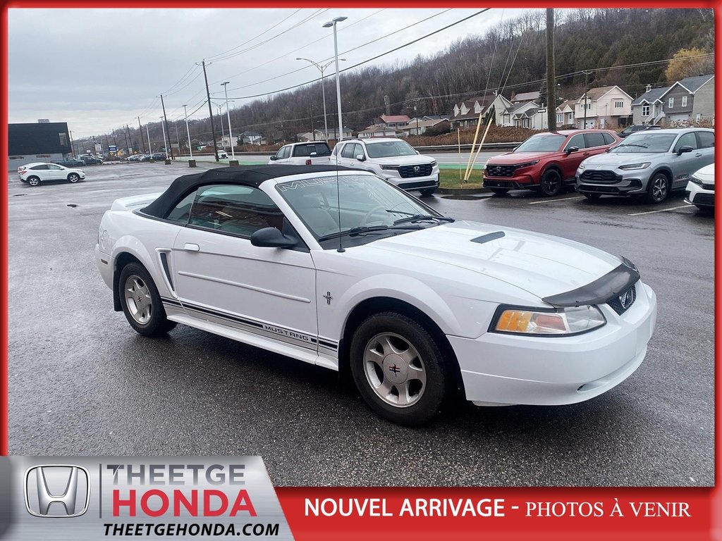 2000 Ford Mustang in Quebec, Quebec - 4 - w1024h768px