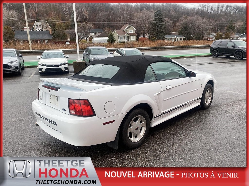 2000 Ford Mustang in Quebec, Quebec - 5 - w1024h768px