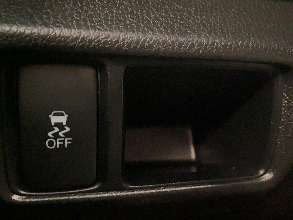 2011 Honda Accord Sedan in Quebec, Quebec - 18 - w1024h768px