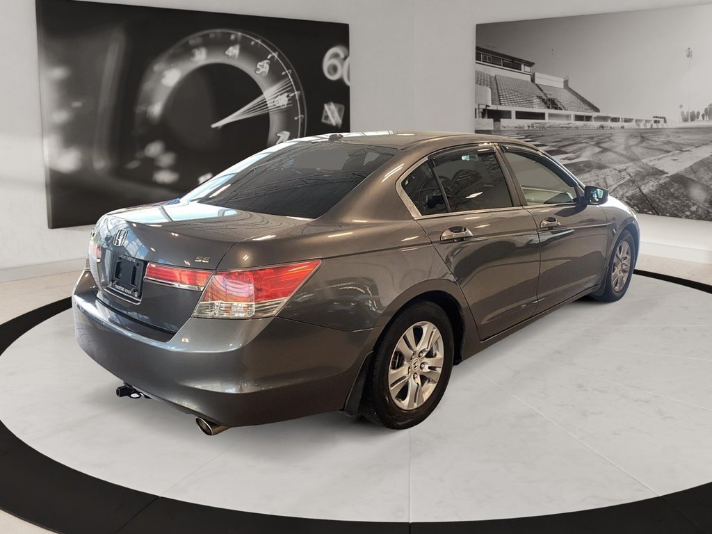 2011 Honda Accord Sedan in Quebec, Quebec - 4 - w1024h768px