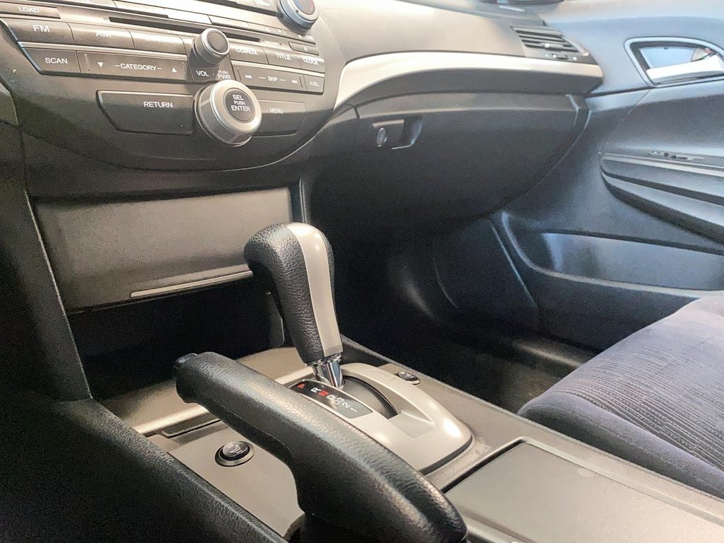 2011 Honda Accord Sedan in Quebec, Quebec - 20 - w1024h768px