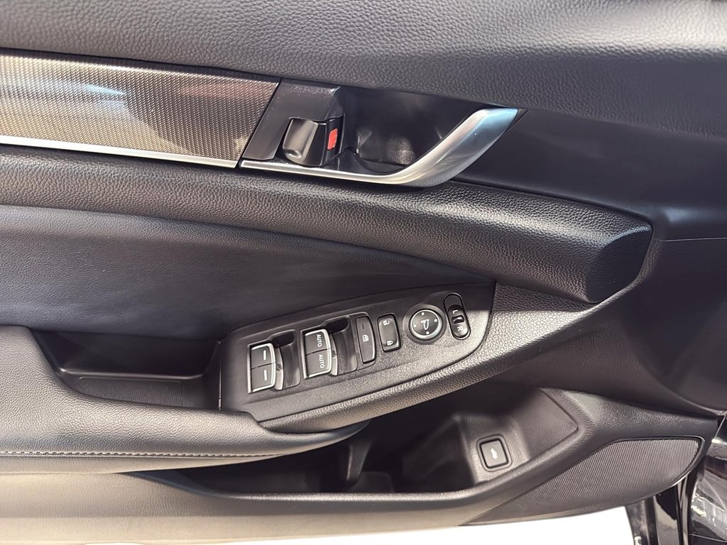 Honda Accord Sedan  2022 à Québec, Québec - 9 - w1024h768px