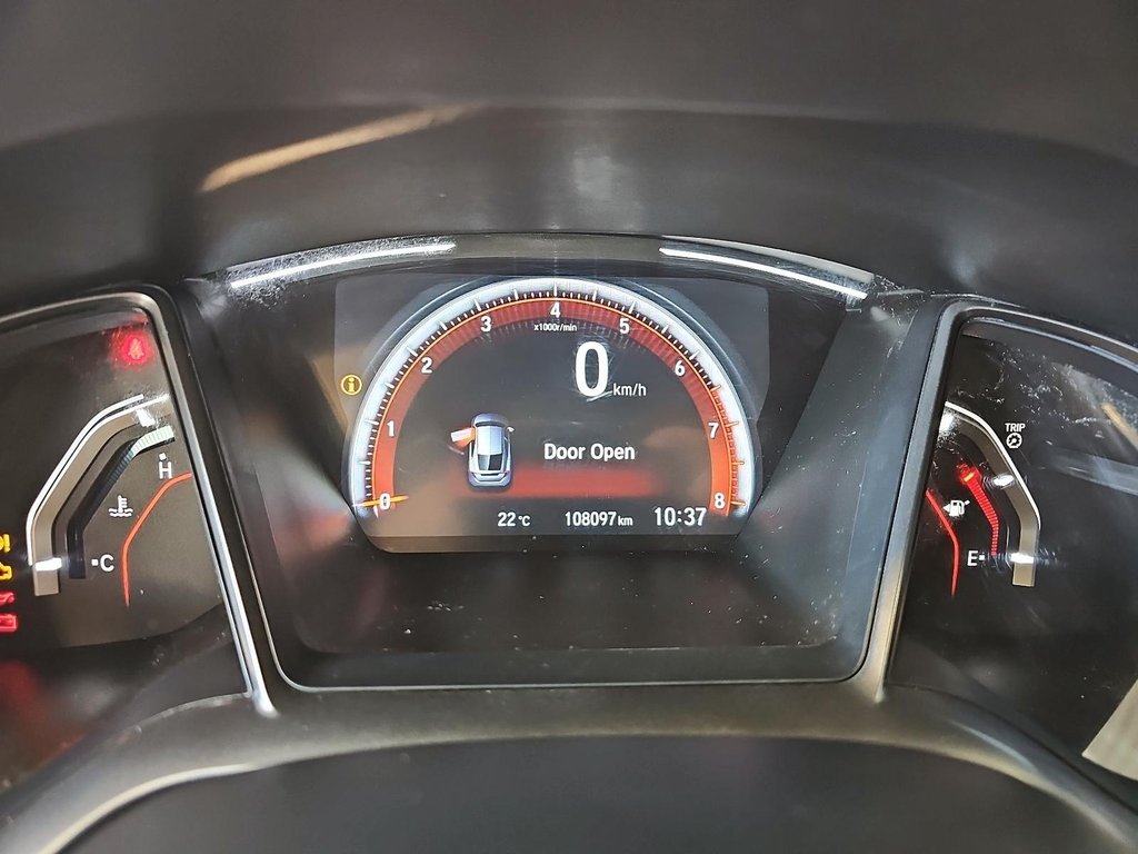 Honda Civic Hatchback  2019 à Québec, Québec - 14 - w1024h768px