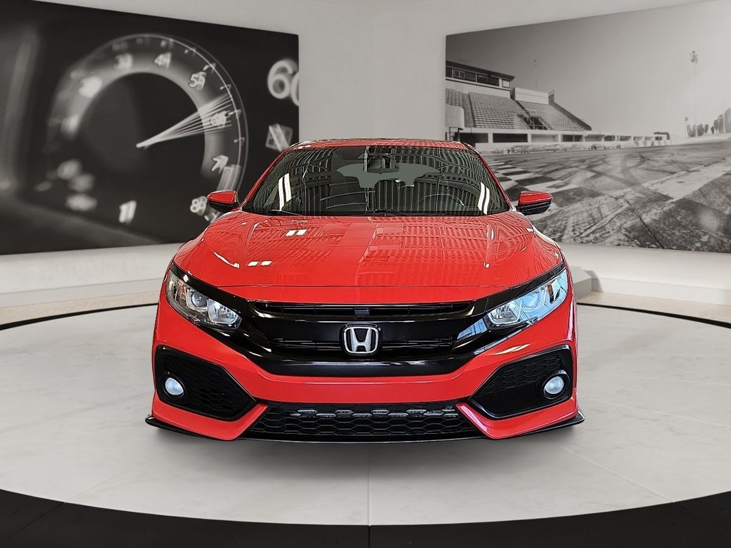 Honda Civic Hatchback  2019 à Québec, Québec - 2 - w1024h768px