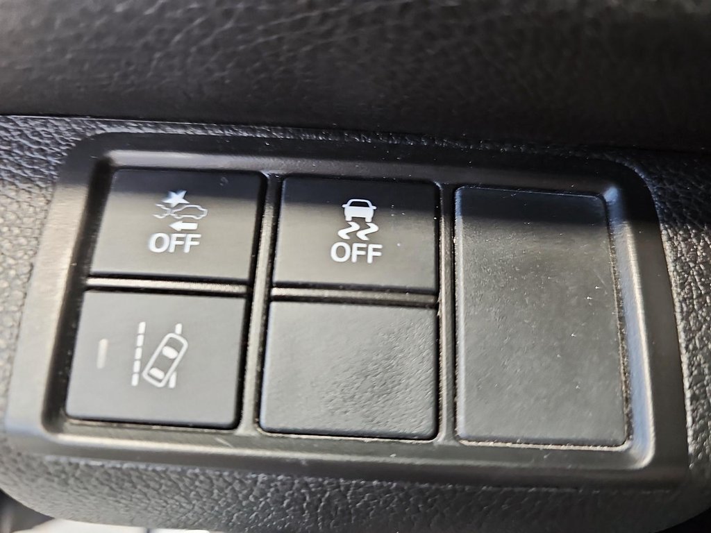 Honda Civic Hatchback  2021 à Québec, Québec - 16 - w1024h768px