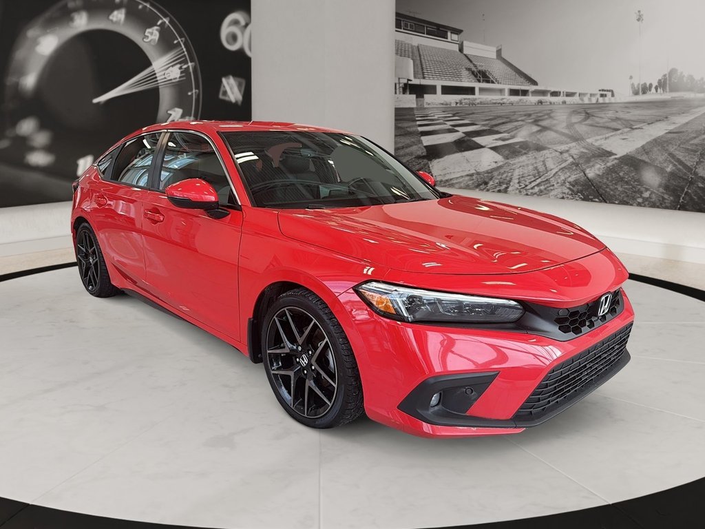 Honda Civic Hatchback  2022 à Québec, Québec - 3 - w1024h768px