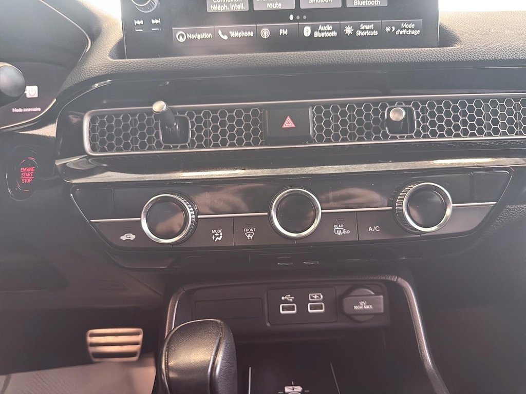 Honda Civic Hatchback  2022 à Québec, Québec - 19 - w1024h768px