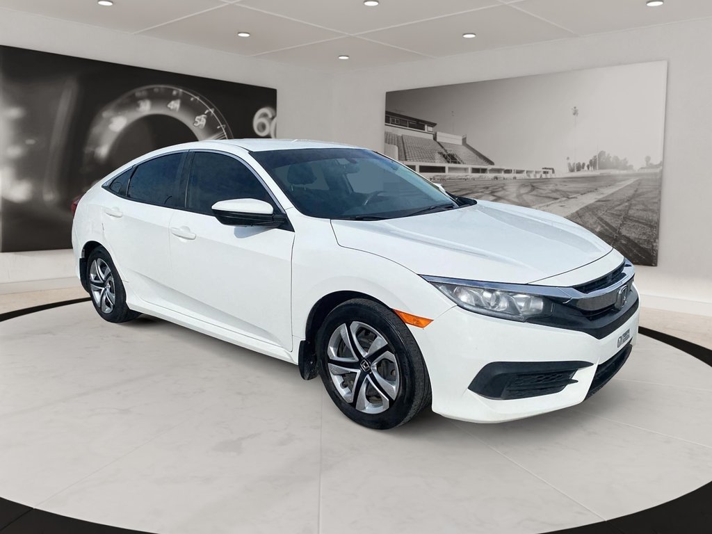 Honda Civic Sedan  2017 à Québec, Québec - 3 - w1024h768px