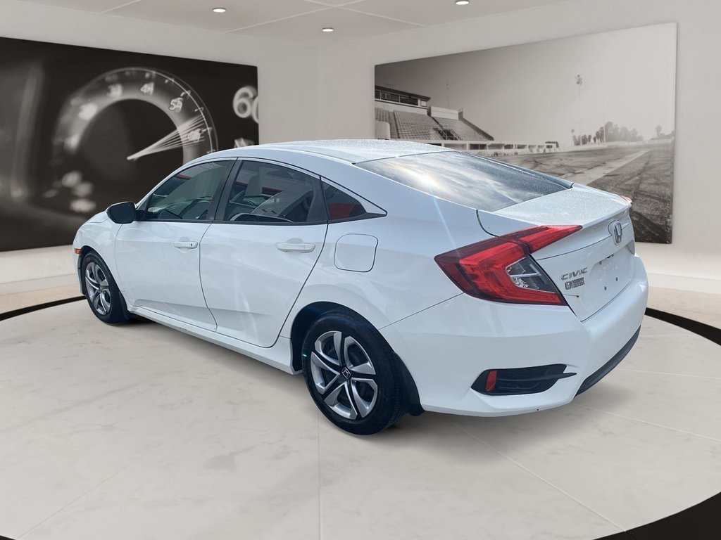 Honda Civic Sedan  2017 à Québec, Québec - 6 - w1024h768px