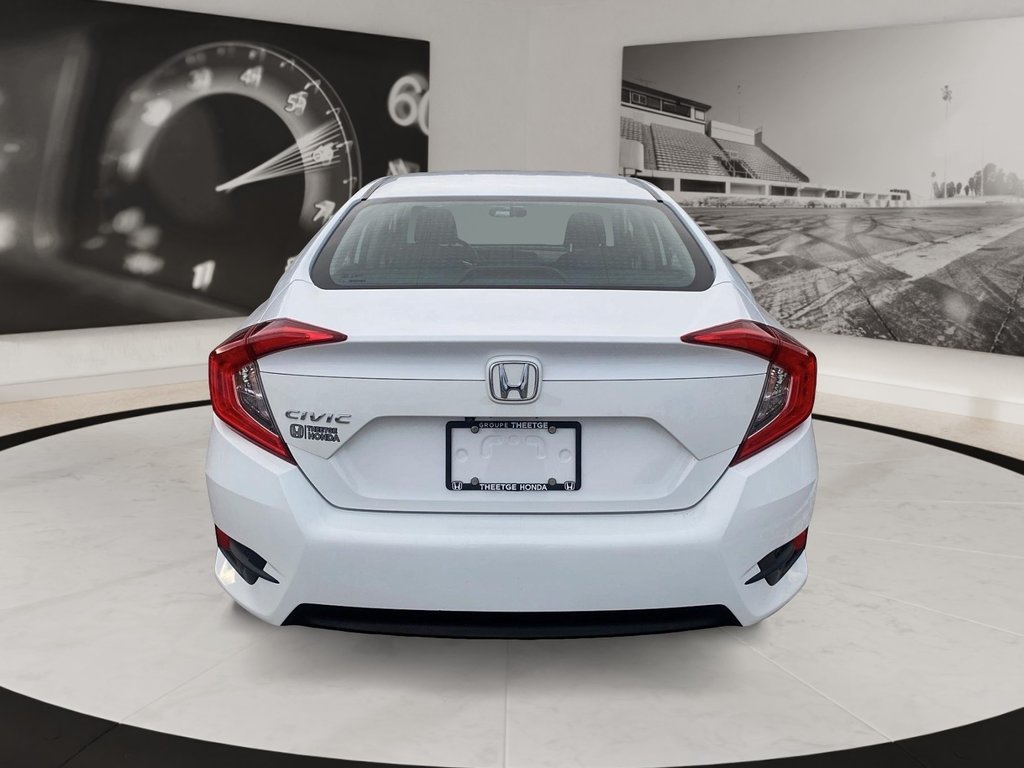 2018 Honda Civic Sedan in Quebec, Quebec - 5 - w1024h768px